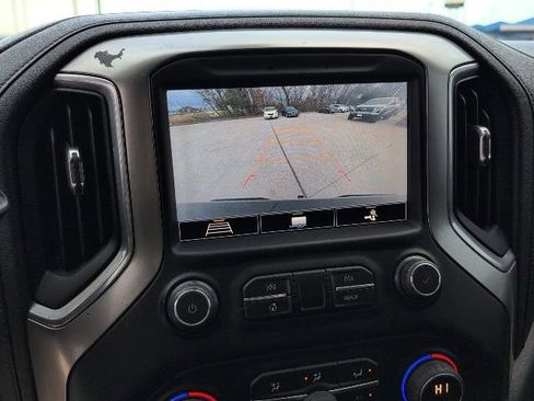 Used 2020 Chevrolet Silverado 1500 LT w/ Texas Edition image 21