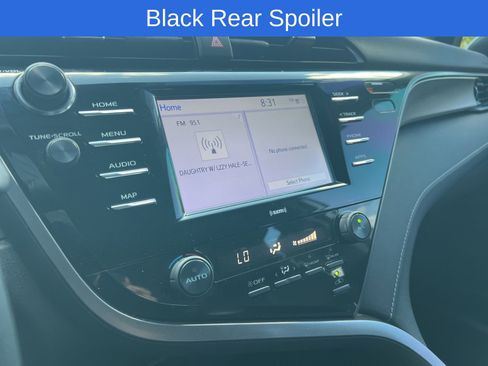 Used 2020 Toyota Camry SE FWD image 14