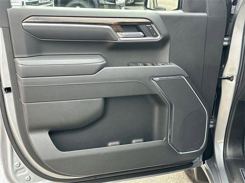 New 2026 GMC Sierra 1500 Elevation w/ LPO, Elevation Black Package image 18