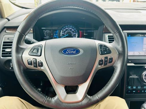 Used 2019 Ford Flex Limited FWD image 19