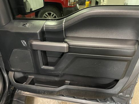 Used 2020 Ford F150 XLT w/ Equipment Group 302A Luxury image 23