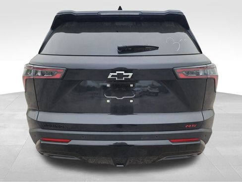 Used 2026 Chevrolet Equinox RS image 7