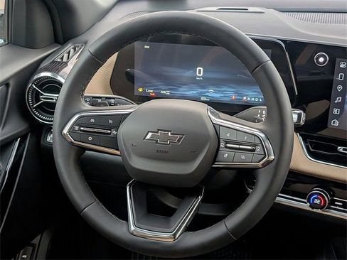 New 2026 Chevrolet Equinox ACTIV image 15