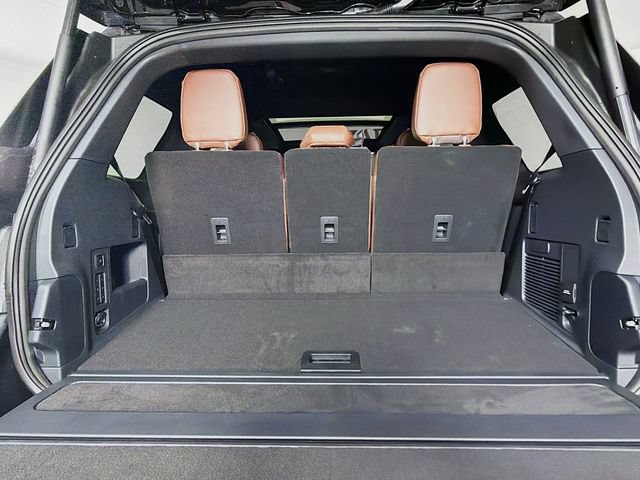New 2026 Lincoln Navigator Reserve AWD/4WD image 29