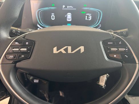 Used 2026 Kia Niro LX FWD image 26