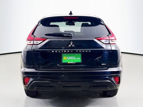 Used 2025 Mitsubishi Eclipse Cross Black Edition image 8