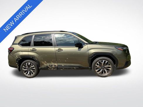 Used 2026 Subaru Forester Touring AWD/4WD image 2