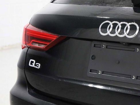 Used 2023 Audi Q3 2.0T Premium Plus w/ Premium Plus Package image 8