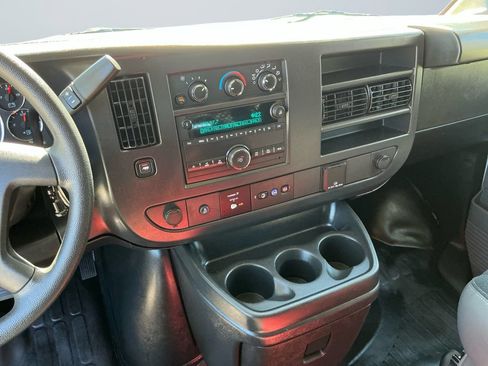 Used 2025 GMC Savana 2500 w/ Driver Convenience Package RWD image 12