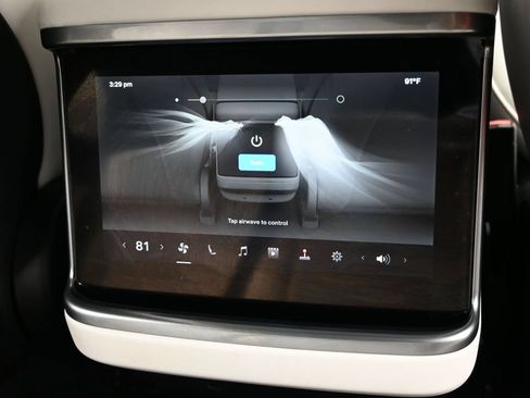Used 2022 Tesla Model S AWD/4WD image 37