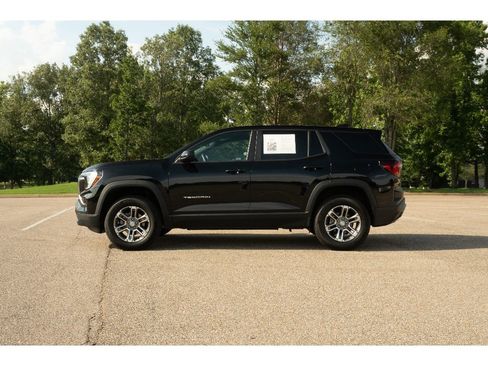 Used 2026 GMC Terrain Elevation FWD image 9