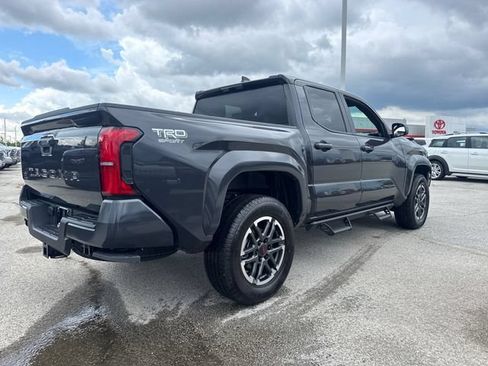Used 2026 Toyota Tacoma TRD Sport RWD image 6