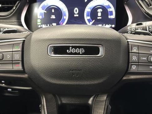 New 2026 Jeep Grand Cherokee Limited image 16