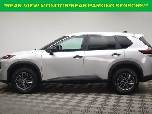 Used 2024 Nissan Rogue S AWD/4WD image 12