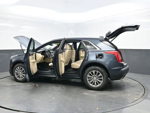 Used 2019 Cadillac XT5 Luxury image 42