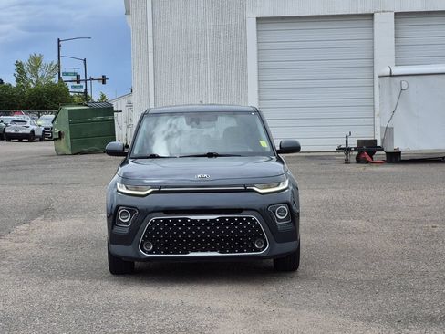 Used 2020 Kia Soul EX FWD image 3