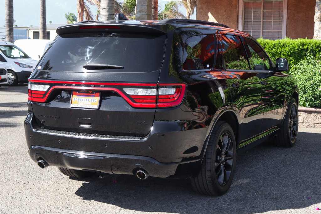 Used 2023 Dodge Durango R/T AWD/4WD image 9