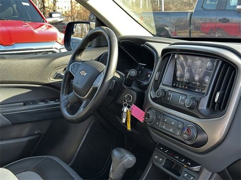 Used 2019 Chevrolet Colorado Z71 image 32