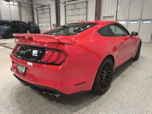 Used 2019 Ford Mustang GT Premium w/ GT Performance Package RWD image 6