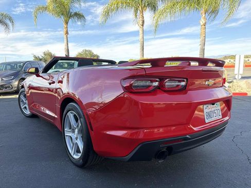 Used 2020 Chevrolet Camaro LT RWD image 5