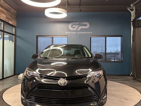 Used 2017 Toyota Corolla LE image 8