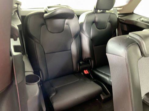 Used 2023 Volvo XC90 B5 Core w/ Protection Package Premier image 28