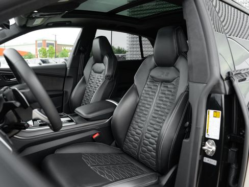 Certified 2024 Audi RS Q8 w/ Black Optic Package AWD/4WD image 25