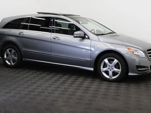 Used 2012 Mercedes-Benz R 350 4MATIC image 4