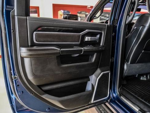 Used 2021 RAM 2500 Laramie w/ Night Edition AWD/4WD image 36