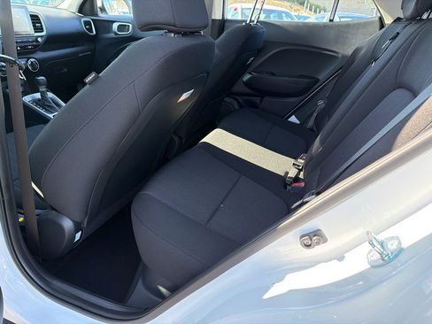 New 2026 Hyundai Venue SE image 20
