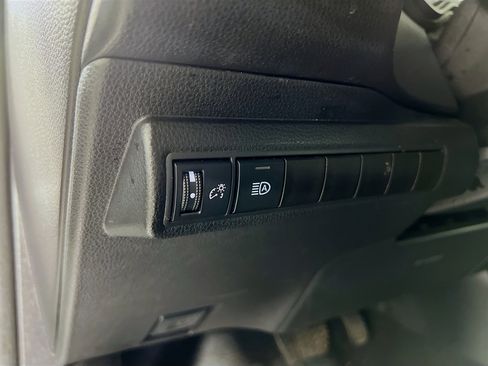 Certified 2025 Toyota Corolla LE FWD image 10