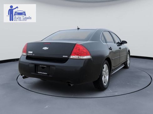 Used 2014 Chevrolet Impala LT w/ LT Sunroof Package image 5