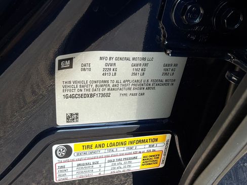 Used 2011 Buick LaCrosse CXL w/ Driver Confidence Package FWD image 21