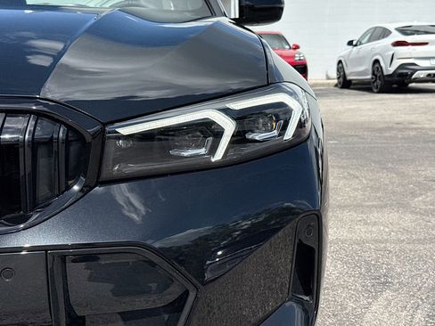 New 2026 BMW 330i Sedan w/ M Sport Package RWD image 9
