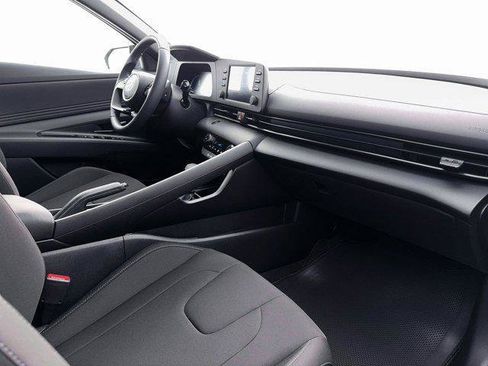 New 2026 Hyundai Elantra Sport image 15