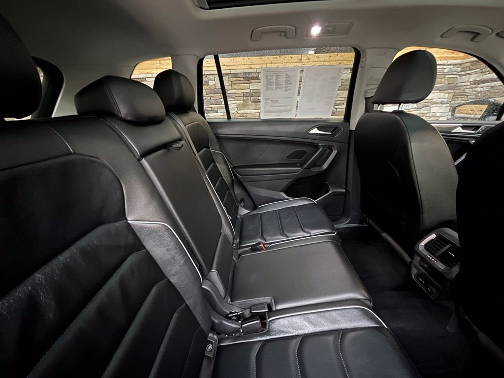 Used 2019 Volkswagen Tiguan SEL Premium AWD/4WD image 40