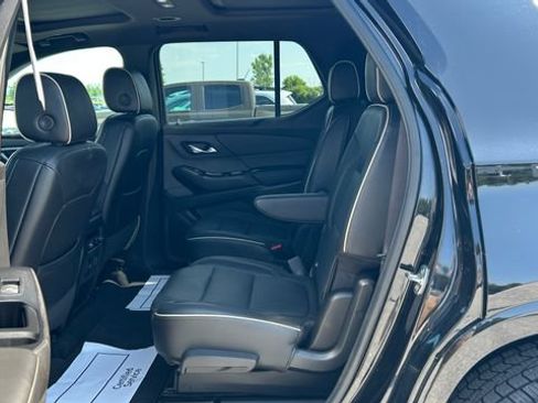Certified 2023 Chevrolet Traverse Premier w/ Redline Edition AWD/4WD image 22