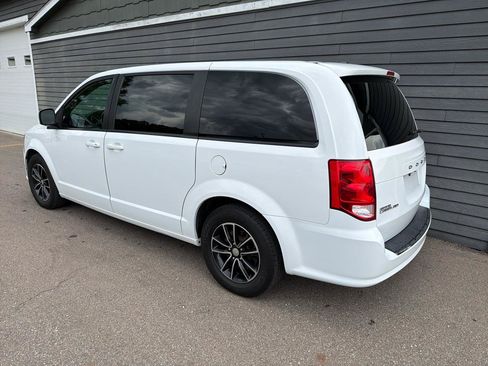 Used 2019 Dodge Grand Caravan GT FWD image 26