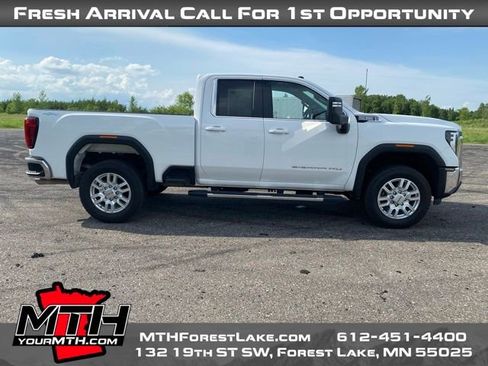 Used 2024 GMC Sierra 2500 SLE w/ SLE Value Package AWD/4WD image 1