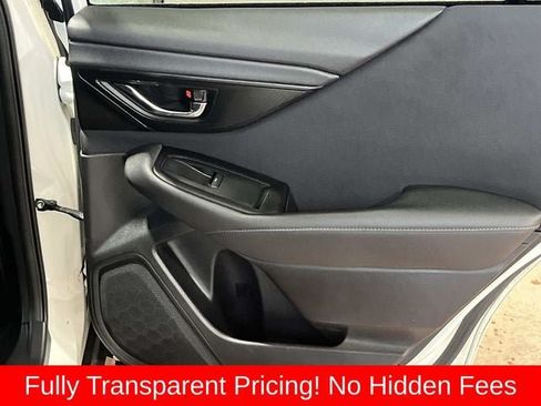 Used 2025 Subaru Outback Premium AWD/4WD image 19
