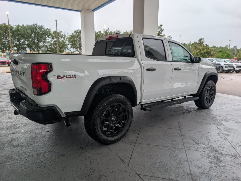 New 2026 Chevrolet Colorado Trail Boss AWD/4WD image 9