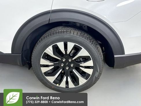 New 2026 Ford Explorer Platinum w/ LUX Leather Package AWD/4WD image 36