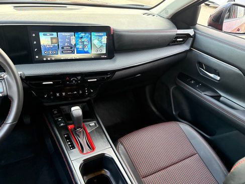 Certified 2026 Nissan Kicks SR w/ Cold Weather Package FWD image 15