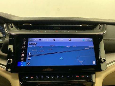 New 2026 Jeep Grand Cherokee Limited image 12