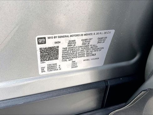 Used 2024 Chevrolet Equinox LT FWD image 16