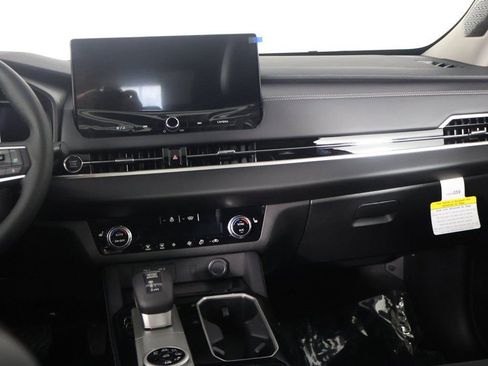 New 2026 Mitsubishi Outlander SE AWD/4WD image 38