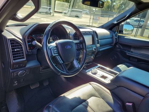 Used 2019 Ford Expedition Limited w/ Equipment Group 303A image 12