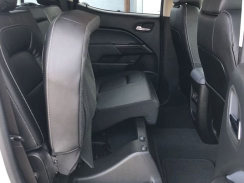 Used 2022 Chevrolet Colorado Z71 image 18