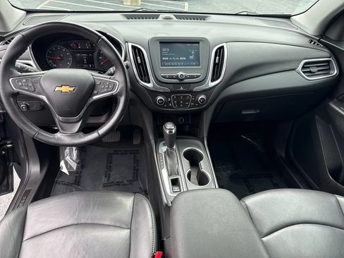 Used 2018 Chevrolet Equinox LT AWD/4WD image 14