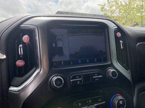 Used 2023 Chevrolet Silverado 2500 LTZ image 23